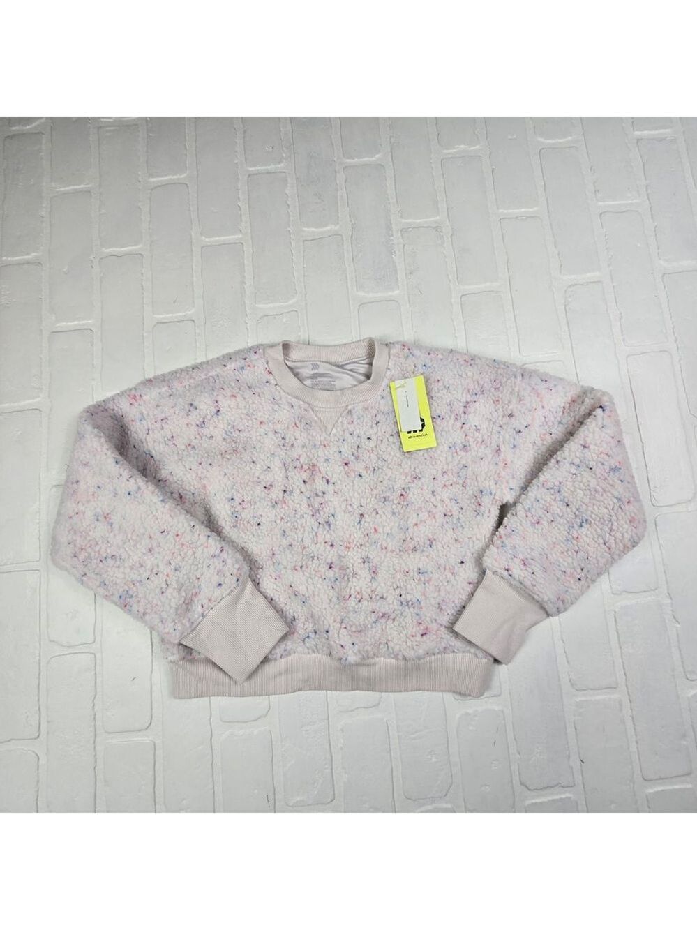 All in Motion Cream Multicolor Faux Shearling Pullover Size XL (14)